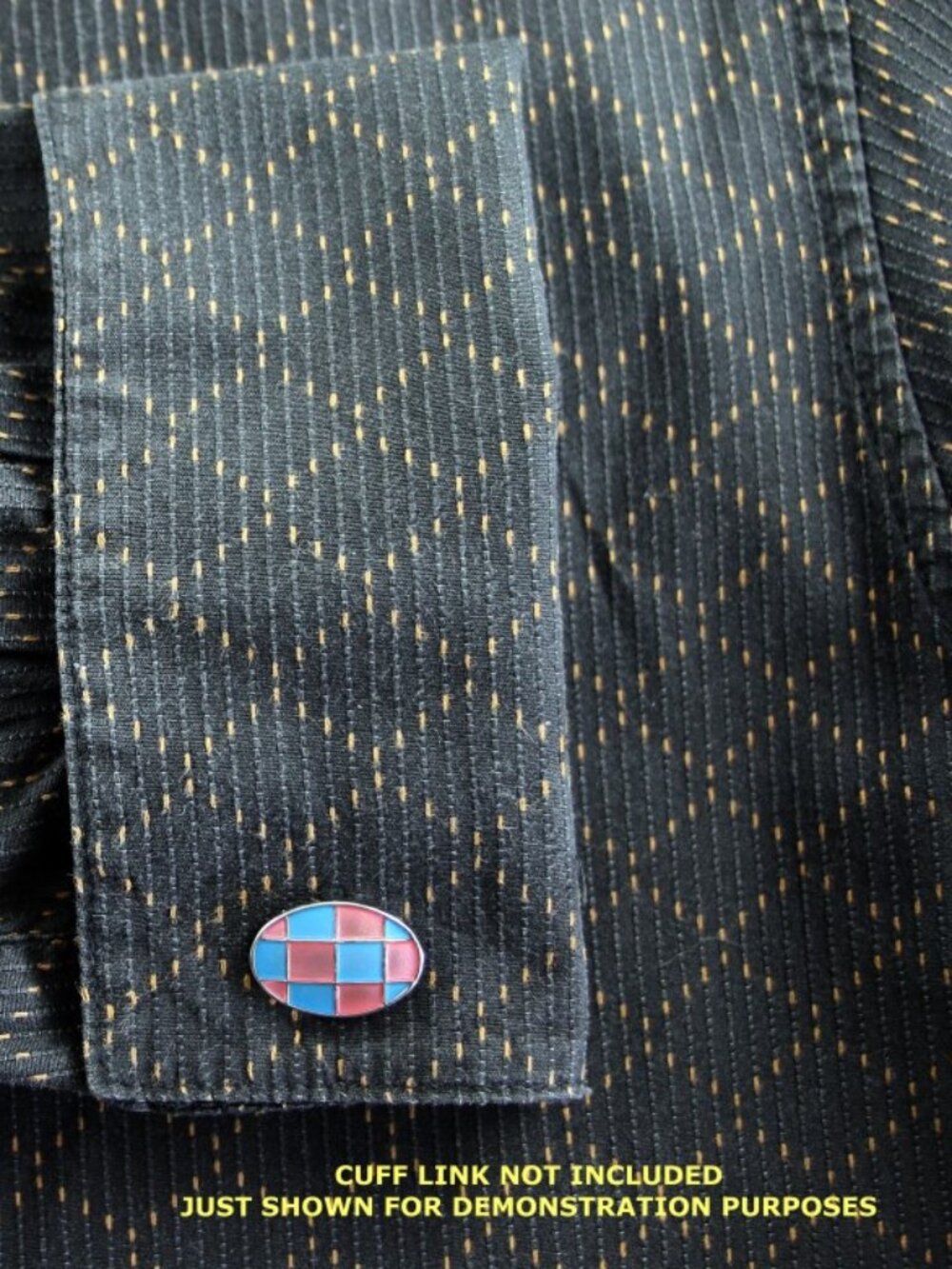 LIZ CLAIBORNE French Cuff Black w/Gold Diamond Design 100% Cotton Dress Shirt M - Picture 5 of 6